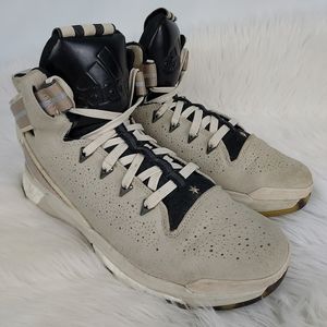 Adidas Rare Derrick Rose Boost Hi top, Men's size 8.5, beige